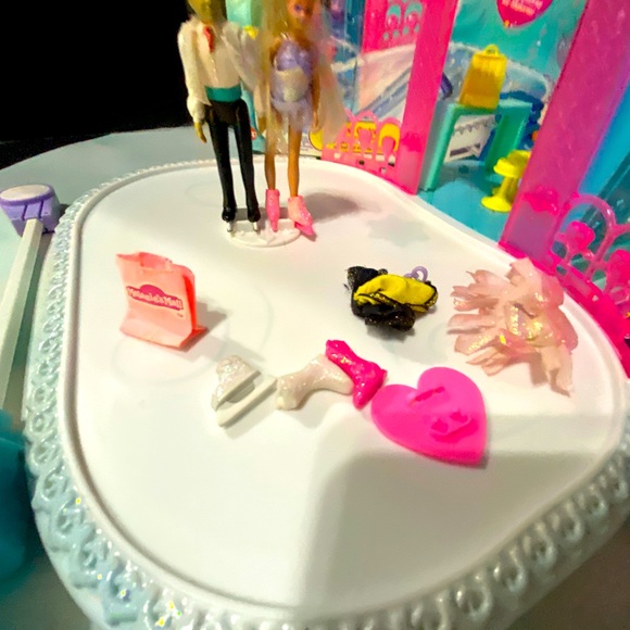 MELANIE’S MALL VINTAGE 1997 MELANIE ON ICE w/ ORIGINAL BOX - Picture 6 of 16